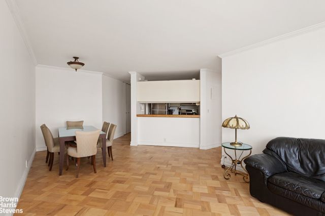 415 E 37th St Apt 21C, New York City, NY 10016