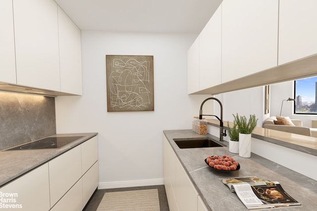 415 E 37th St Apt 21C, New York City, NY 10016