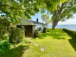 1366 Lake Shore Road, Chazy, NY 12921