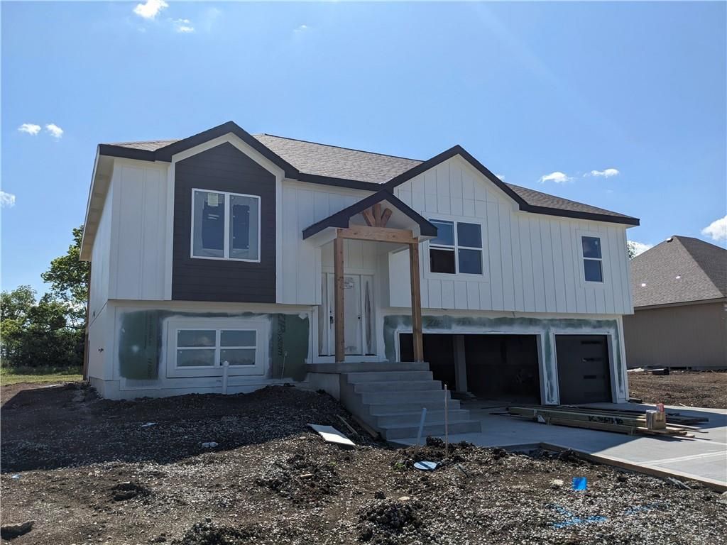 1602 Mulberry Street, Pleasant Hill, MO 64080