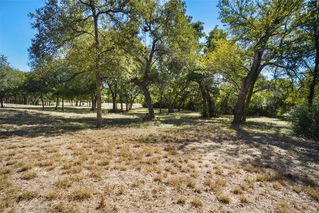 4401 La Cantera Court, Fort Worth, TX 76108