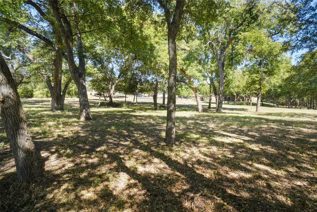 4401 La Cantera Court, Fort Worth, TX 76108