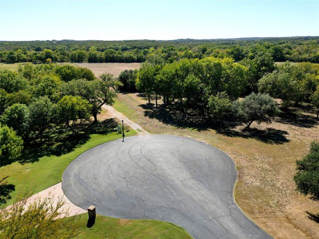 4401 La Cantera Court, Fort Worth, TX 76108