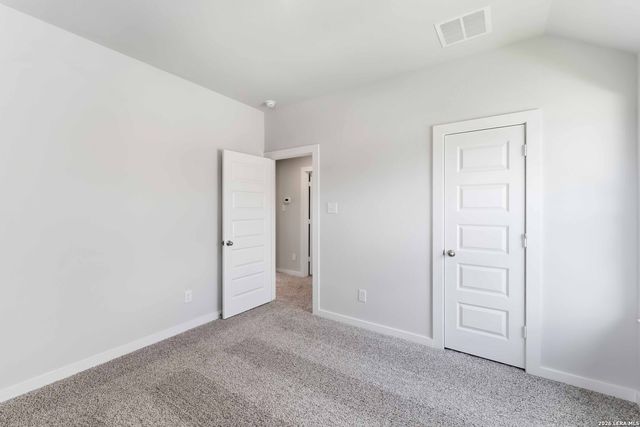 8942 Hazel Birch, Elmendorf, TX 78112