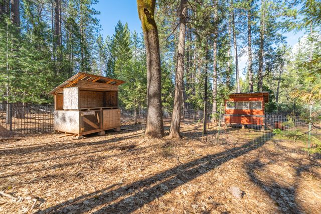 29276 Bullskin Ridge Road, Oak Run, CA 96069