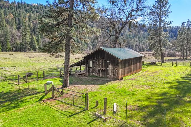 29276 Bullskin Ridge Road, Oak Run, CA 96069