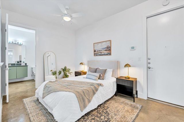 1801 E 2nd ST 8, Austin, TX 78702