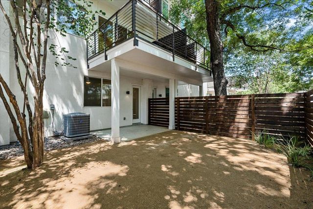 1801 E 2nd ST 8, Austin, TX 78702