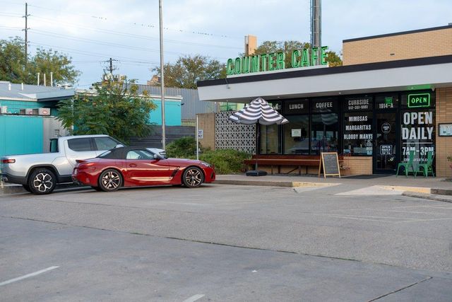 1801 E 2nd ST 8, Austin, TX 78702