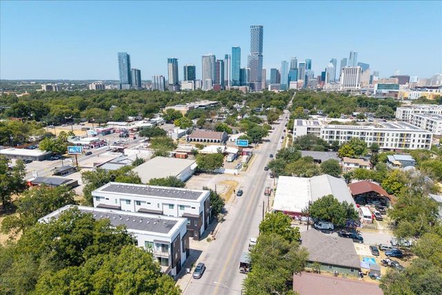 1801 E 2nd ST 8, Austin, TX 78702