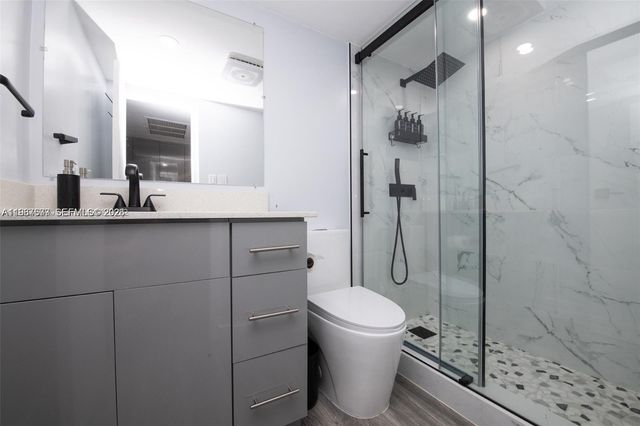 19201 Collins Ave 339, Sunny Isles Beach, FL 33160