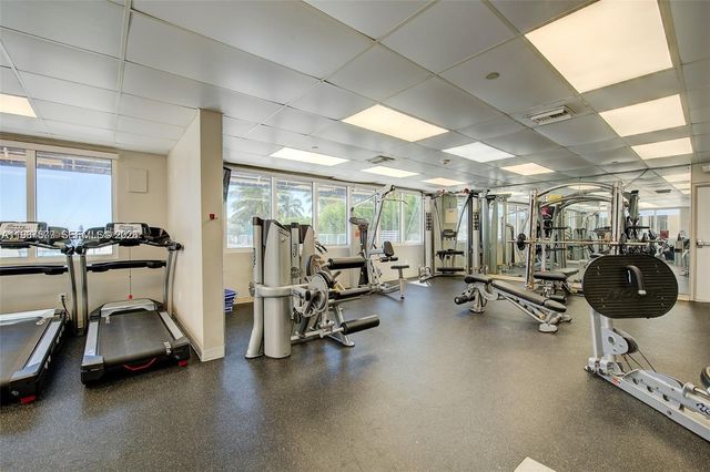 19201 Collins Ave 339, Sunny Isles Beach, FL 33160