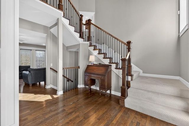 4508 NW Montebella Drive, Riverside, MO 64150