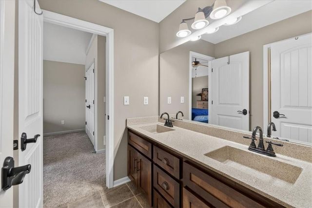 4508 NW Montebella Drive, Riverside, MO 64150