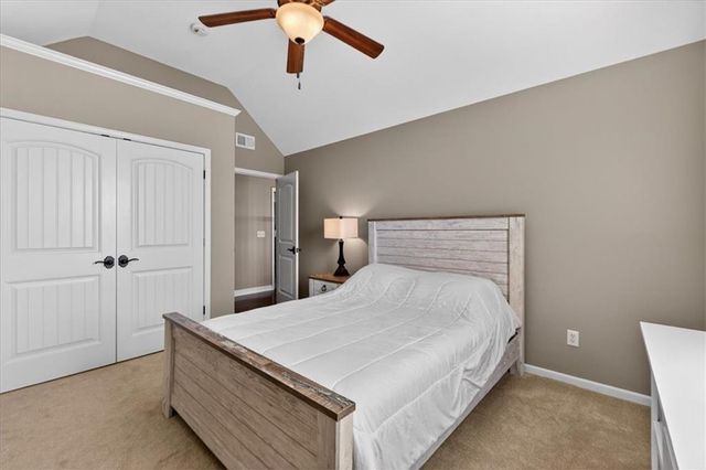 4508 NW Montebella Drive, Riverside, MO 64150