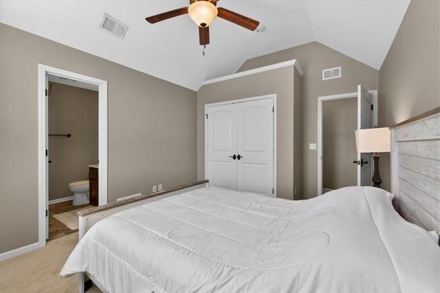 4508 NW Montebella Drive, Riverside, MO 64150