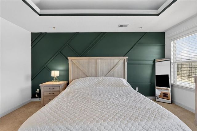 4508 NW Montebella Drive, Riverside, MO 64150