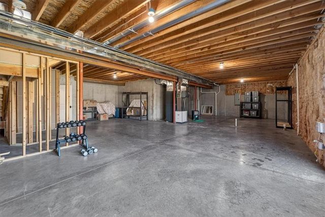 4508 NW Montebella Drive, Riverside, MO 64150