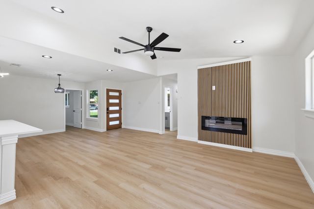 2506 Timberlake Drive, Irving, TX 75062