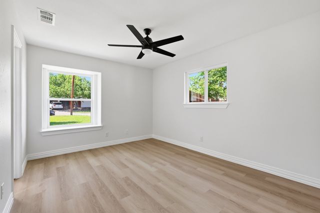 2506 Timberlake Drive, Irving, TX 75062