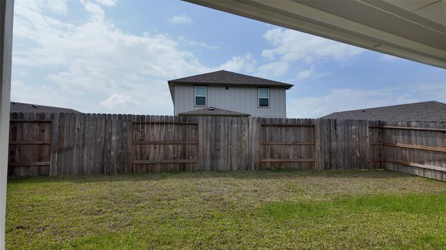 16702 Sterling Cliff Street, Conroe, TX 77302