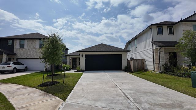 16702 Sterling Cliff Street, Conroe, TX 77302