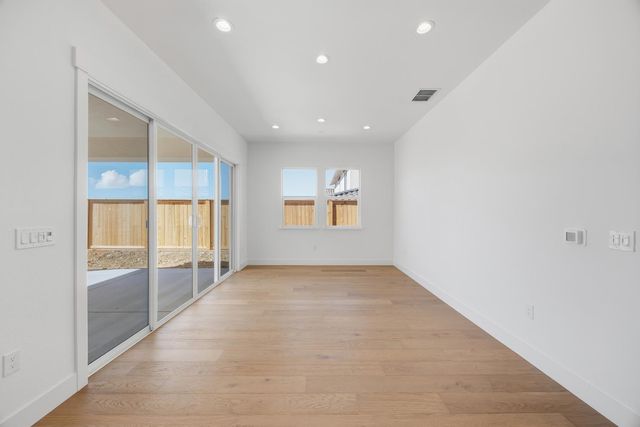 4533 Dewey Oak Dr, Folsom, CA 95630