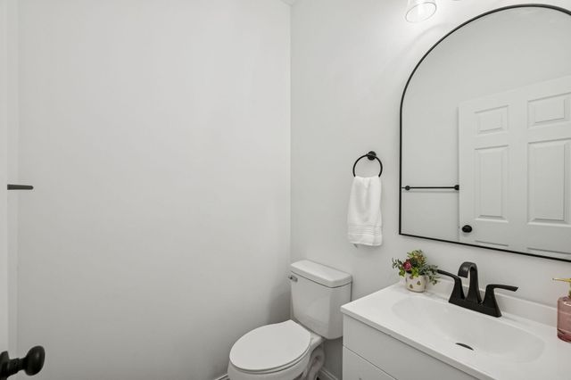 3836 Agawela Drive, Chattanooga, TN 37406