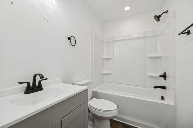 3836 Agawela Drive, Chattanooga, TN 37406