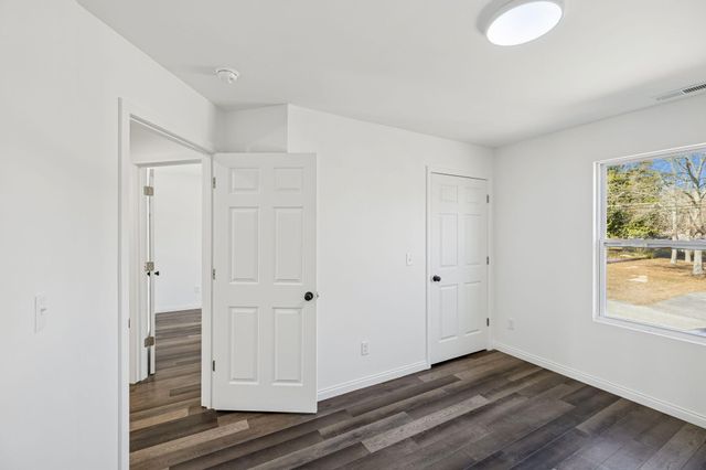 3836 Agawela Drive, Chattanooga, TN 37406