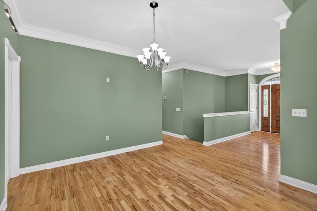 222 Ashton Oak Way, Winchester, KY 40391