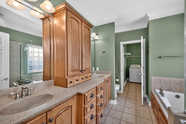 222 Ashton Oak Way, Winchester, KY 40391