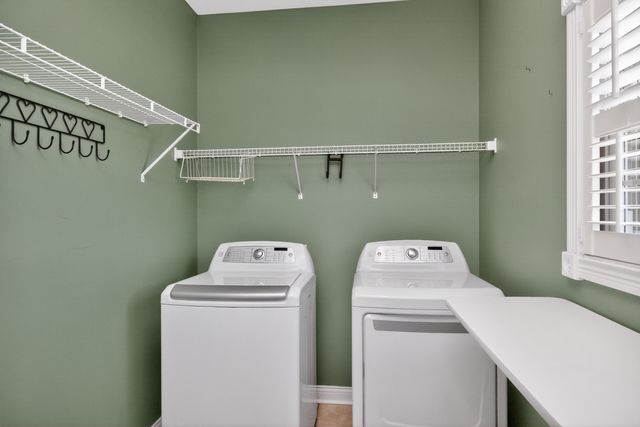 222 Ashton Oak Way, Winchester, KY 40391