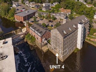 6 Bay Rd Unit 4, Newmarket, NH 03857