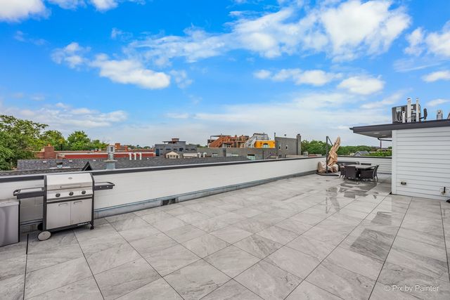 2640 N Bosworth Avenue PHS, Chicago, IL 60614