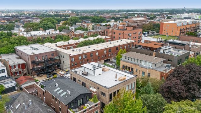 2640 N Bosworth Avenue PHS, Chicago, IL 60614