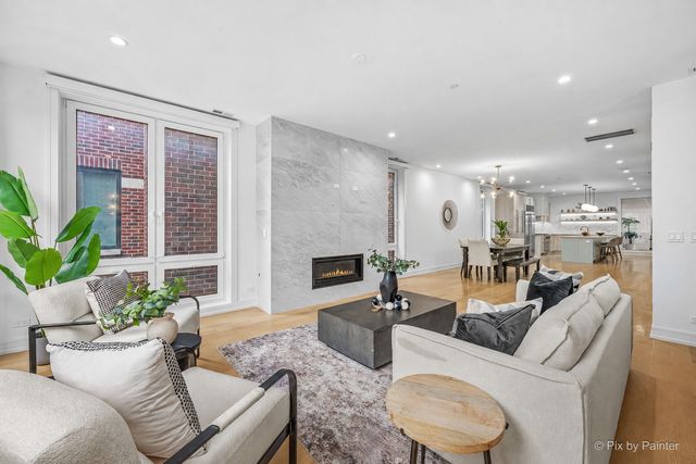 2640 N Bosworth Avenue PHS, Chicago, IL 60614