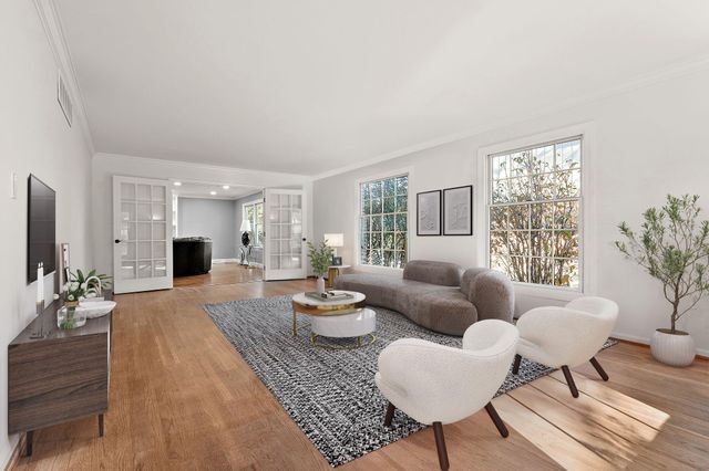 1841 Lambert Lane, Munster, IN 46321