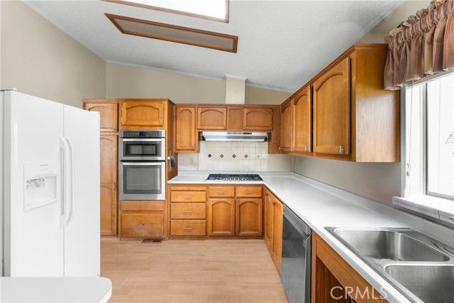 2148 Avenida Redondo, Santa Maria, CA 93458