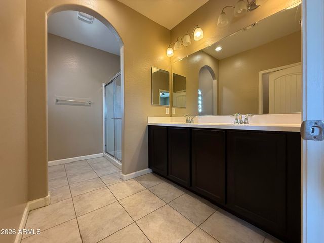 1367 S COUNTRY CLUB Drive 1087, Mesa, AZ 85210