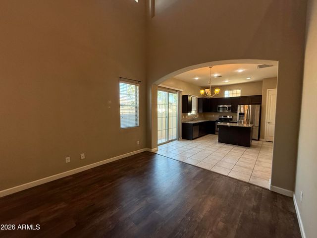 1367 S COUNTRY CLUB Drive 1087, Mesa, AZ 85210