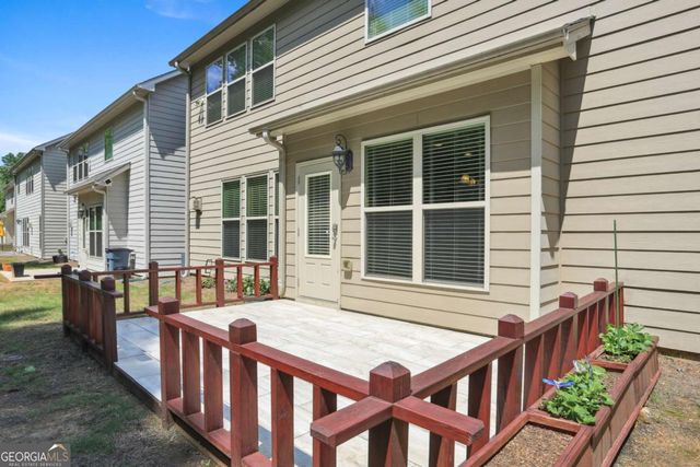 1400 Roswell Manor Circle, Roswell, GA 30076