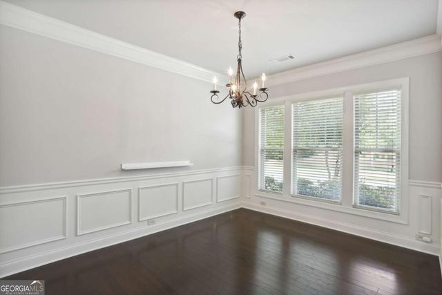 1400 Roswell Manor Circle, Roswell, GA 30076