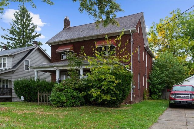 3401 Idlewood Avenue, Youngstown, OH 44511