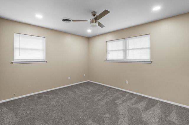 1021 Blue Lake Drive, Fort Worth, TX 76103