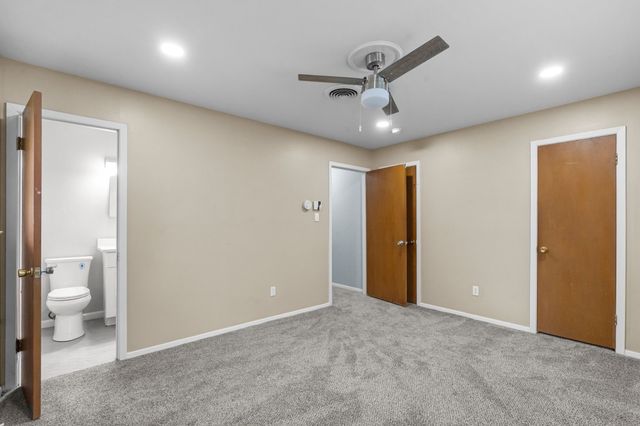 1021 Blue Lake Drive, Fort Worth, TX 76103