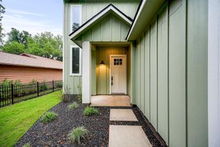 12 Wilson CIR, Wimberley, TX 78676