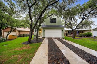 12 Wilson CIR, Wimberley, TX 78676