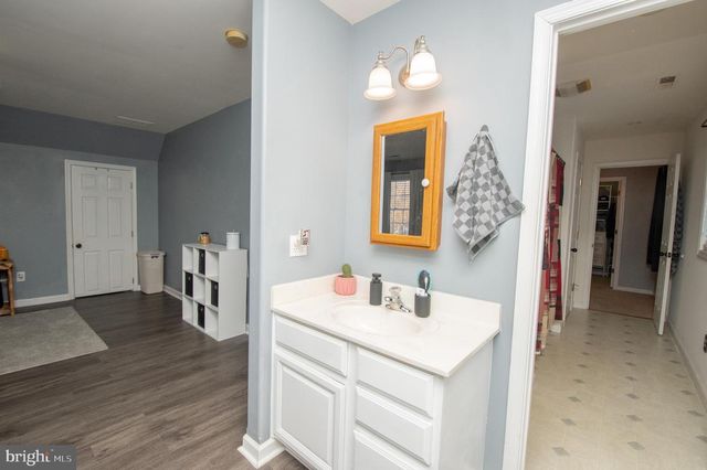 30804 RIVER RD, Laurel, DE 19956