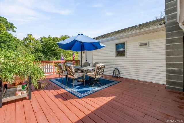 47 Stringham Road, Poughkeepsie, NY 12603